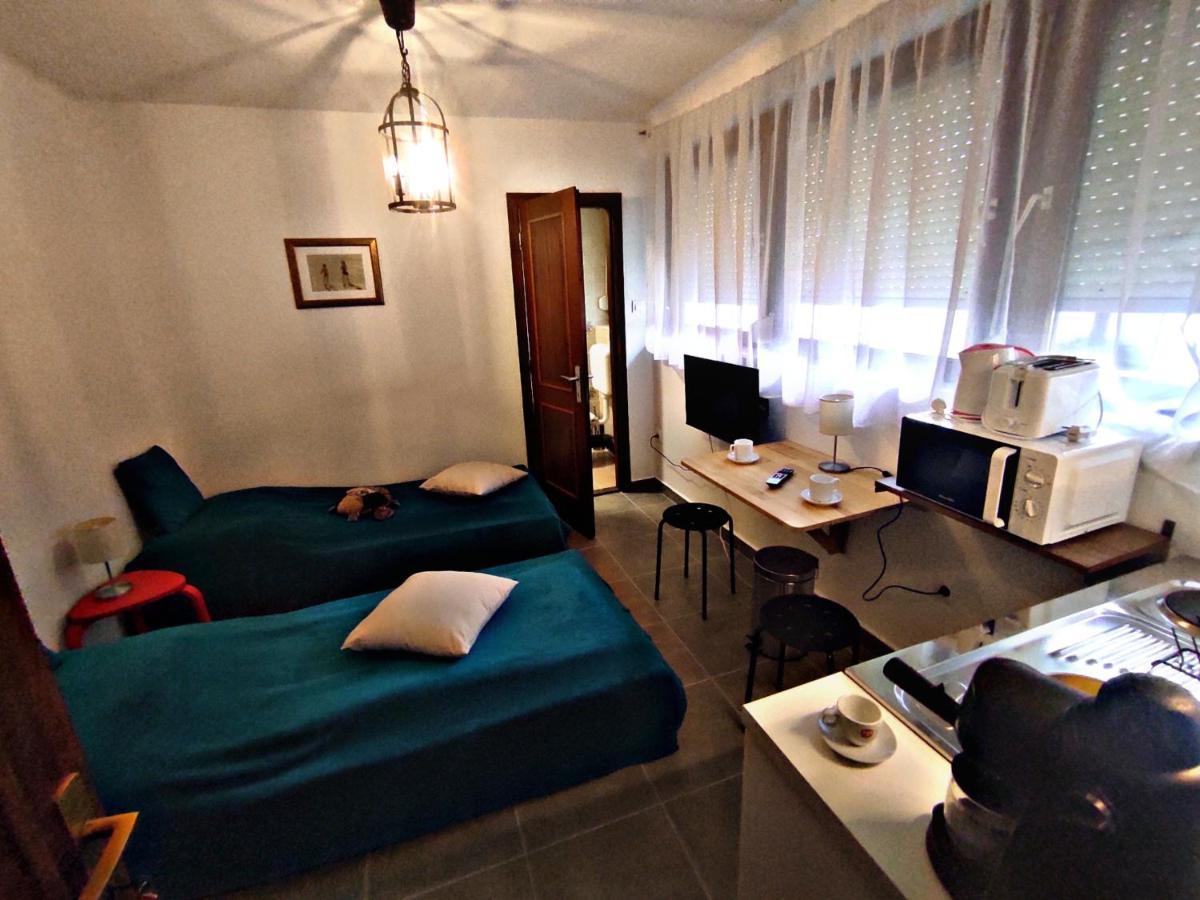 Alea Apartmanok 하르카니 외부 사진